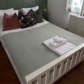 Airbnb Cleaner UK